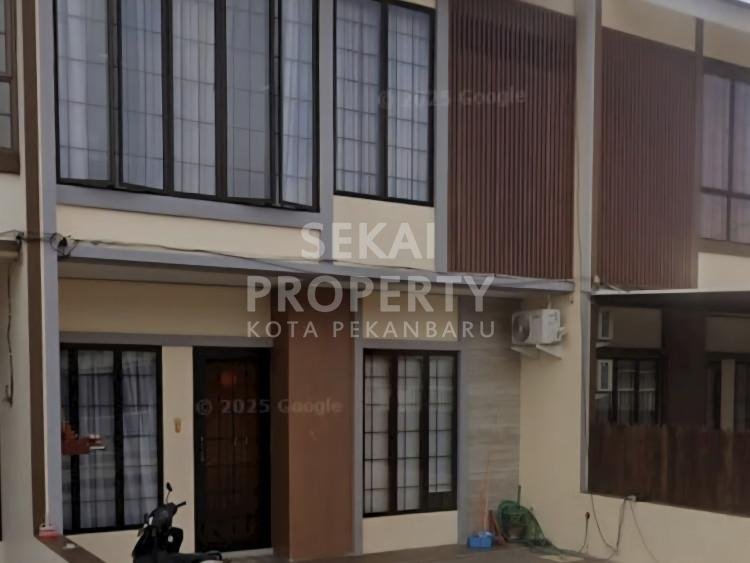 DIJUAL RUMAH CLUSTER 2LT LOKASI DEKAT JL.JENDRAL