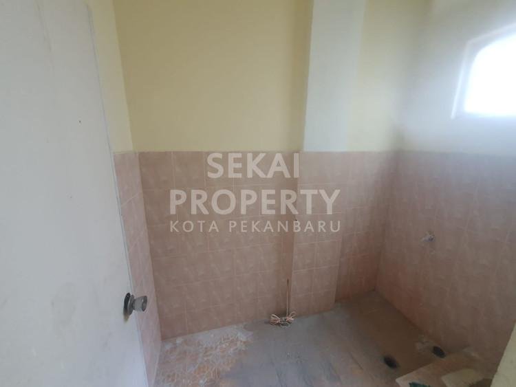 Disewakan Ruko 3 Lantai di SM. Amin