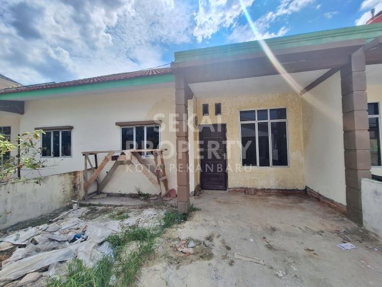 DIJUAL RUMAH SIAP HUNI LOKASI JL.PEMUDA-PEKANBARU