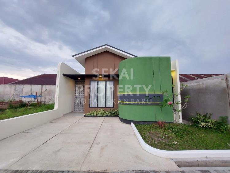 DIJUAL RUMAH CLUSTER CANTIK BARU LOKASI DEKAT JL.KARTAMA/SOEKARNO HATTA-PEKANBARU