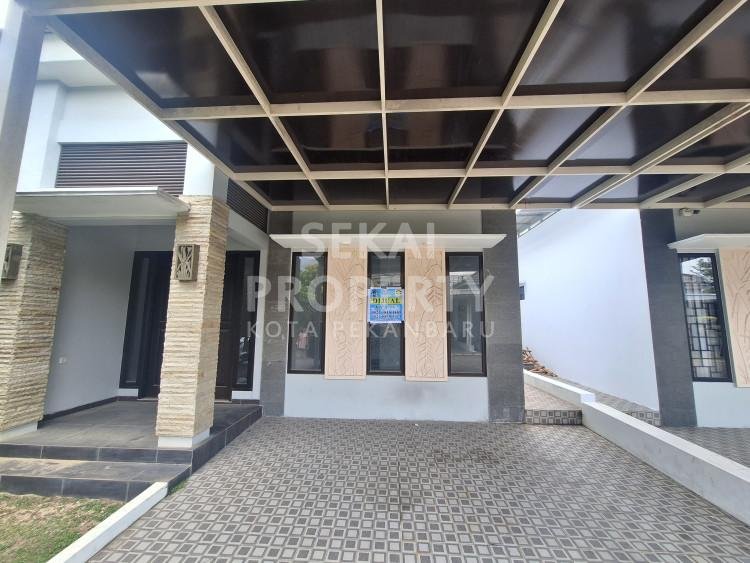 DIJUAL RUMAH CLUSTER BARU LOKASI DI PERUMAHAN BALI PAVILLION JL.PARIT INDAH-PEKANBARU