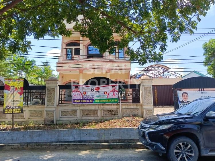 DIJUAL TANAH TEPI JALAN BESAR BONUS BANGUNAN LOKASI JL. KUANTAN RAYA - PEKANBARU