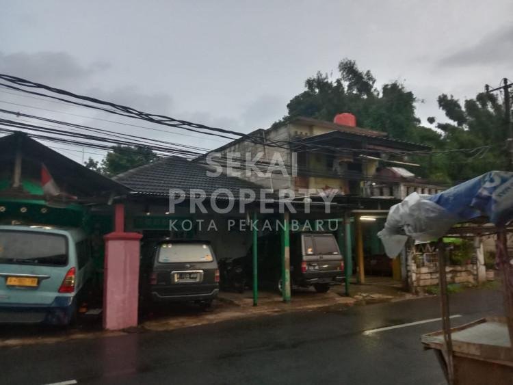 Dijual tanah beserta bangunan di daerah alam sutra-jakarta