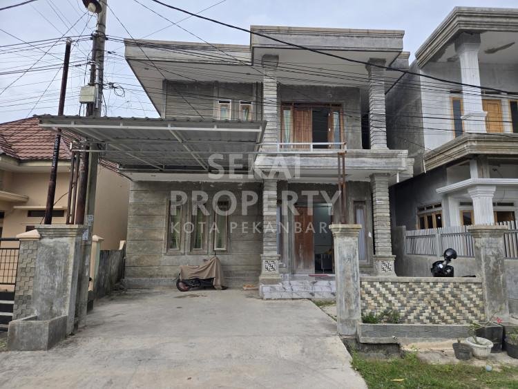DIJUAL RUMAH 2 LANTAI JL.GARUDA UJUNG
