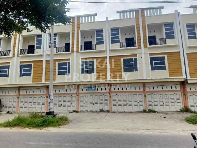 Dijual Ruko 2,5 Lt Murah, Di Tepi Jalan, Di Jl. Melati - Pekanbaru
