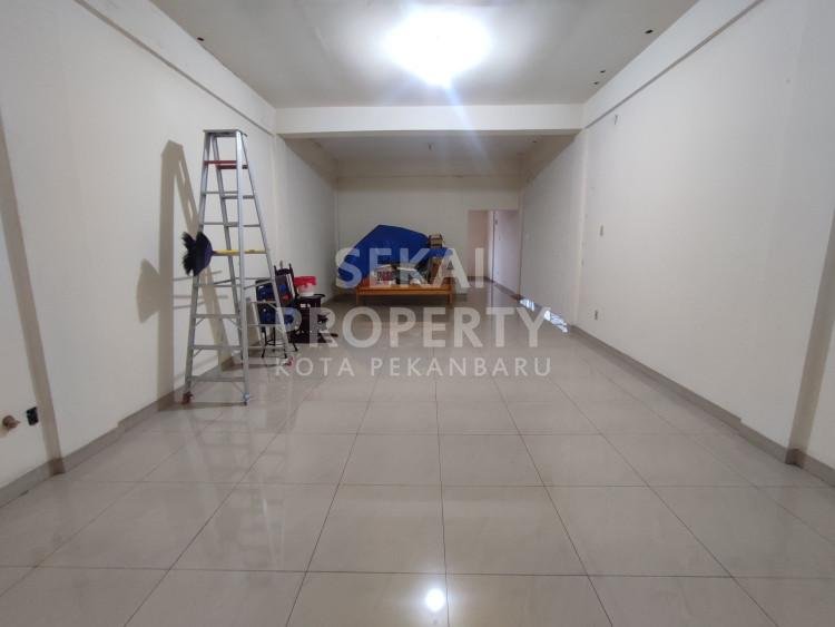Lihat semua foto