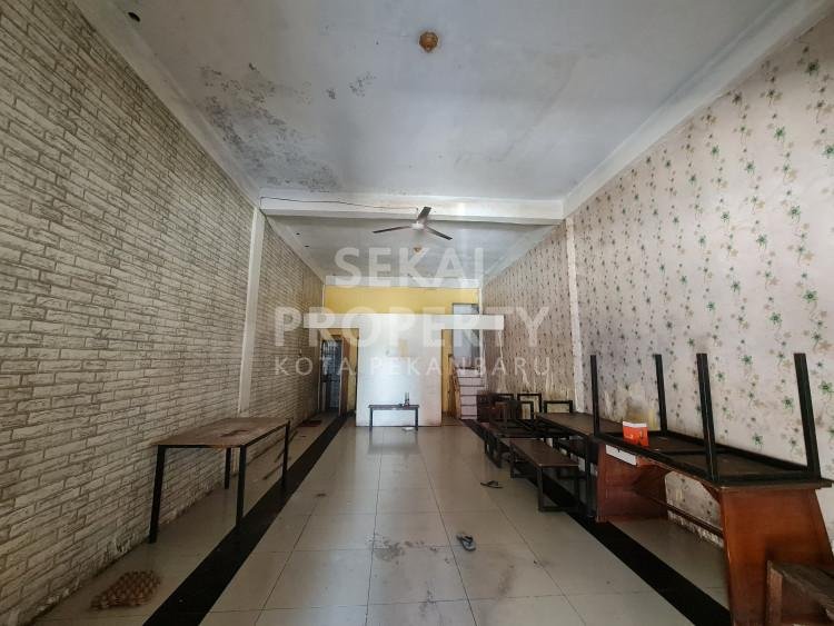 Di sewakan 2 unit ruko gandeng lokasi Tepi Jalan Srikandi Panam tengah kota Pekanbaru
