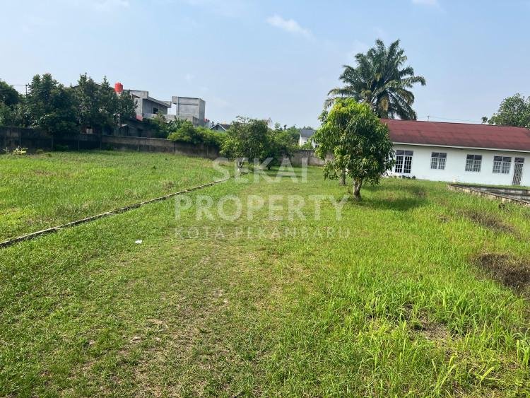 Dijual Tanah Keras Beserta 2 Unit Rumah Bulatan Jl Tengkubey- Bukit Raya