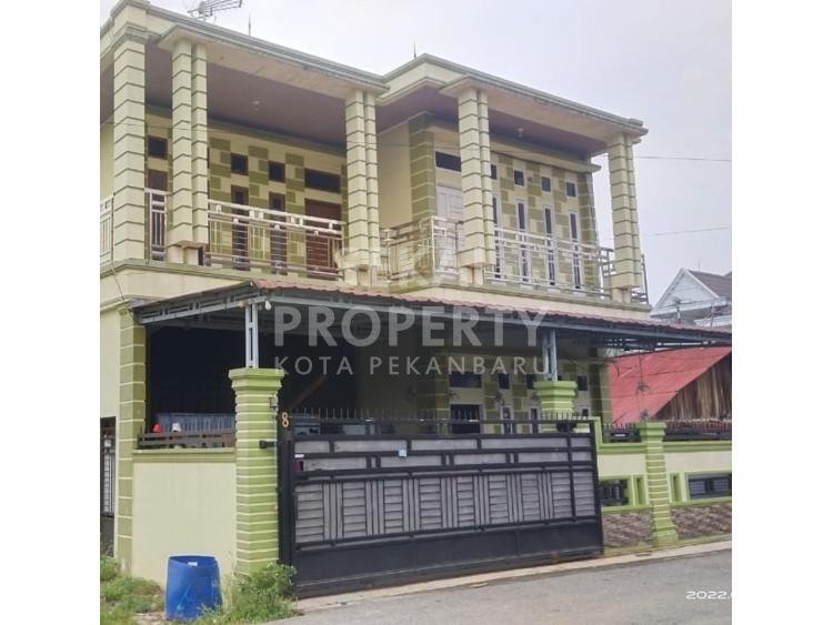 Dijual rumah bulatan mewah 2lt lokasi Jl. Soekarno Hatta Pekanbaru