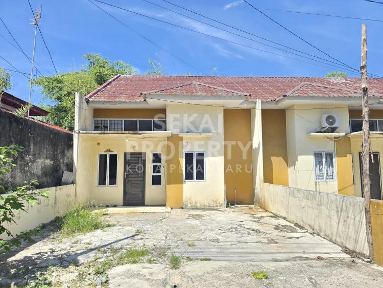 DISEWAKAN RUMAH SIAP HUNI LOKASI JALAN KARYA INDAH-PEKANBARU