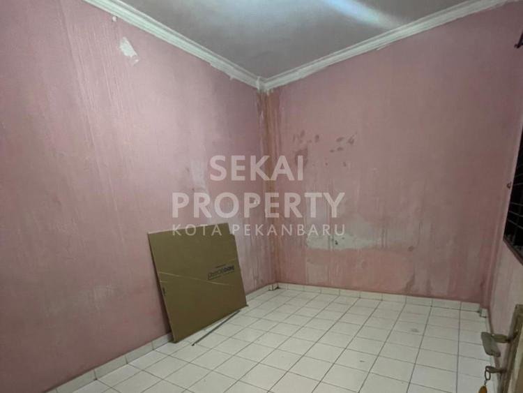 DIJUAL / DISEWAKAN RUMAH 2LT LOKASI JL. DWIKARSA - PEKANBARU