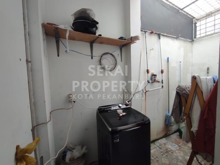 Lihat semua foto