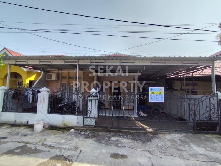 DIJUAL 1 UNIT RUMAH CLUSTER SIAP HUNI TENGAH KOTA PEKANBARU DEKAT JLN SRIKANDI PEKANBARU