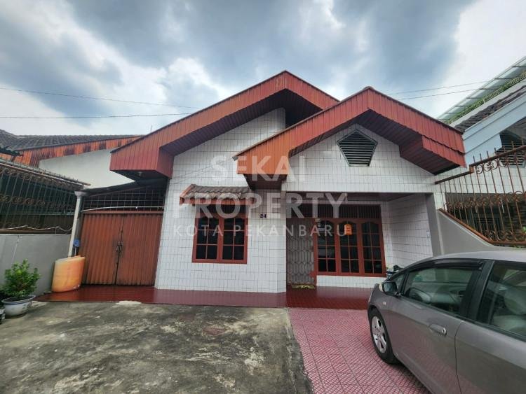 DI JUAL RUMAH LOKASI JL HAJI GURU SULAIMAN - PEKANBARU