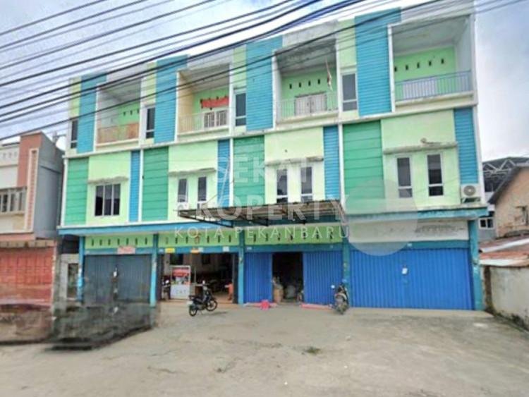 Dijual / Disewakan Ruko 3 Lantai Lokasi Dekat Jalan Riau-pekanbaru