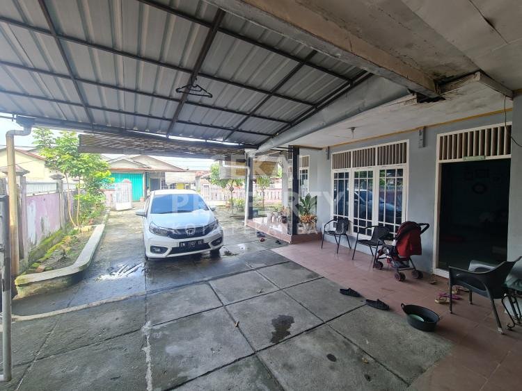 Di jual rumah bulatan lokasi jalan kulim / Pekanbaru