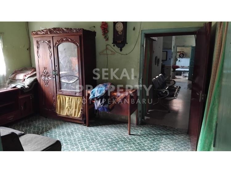 DIJUAL RUMAH BULATAN JL .MURAI