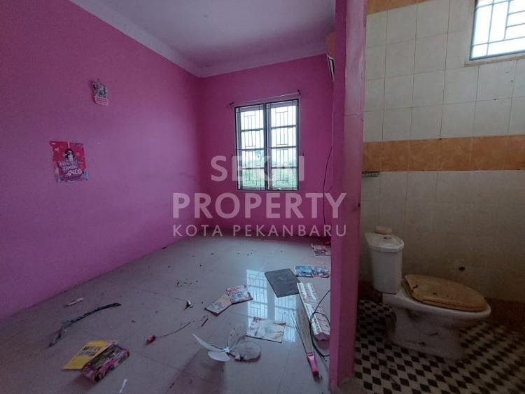 Lihat semua foto