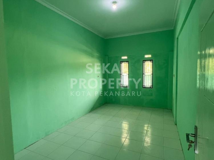 Lihat semua foto