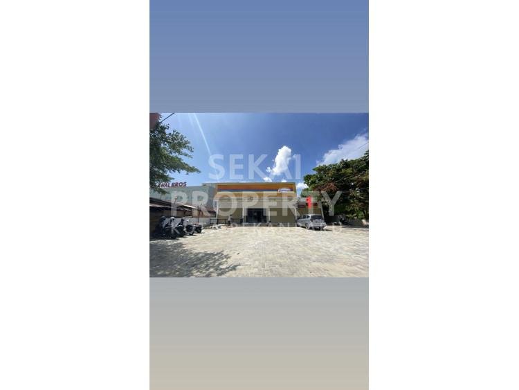 Disewakan 1 Unit Bangunan 1 lantai + Tanah kosong