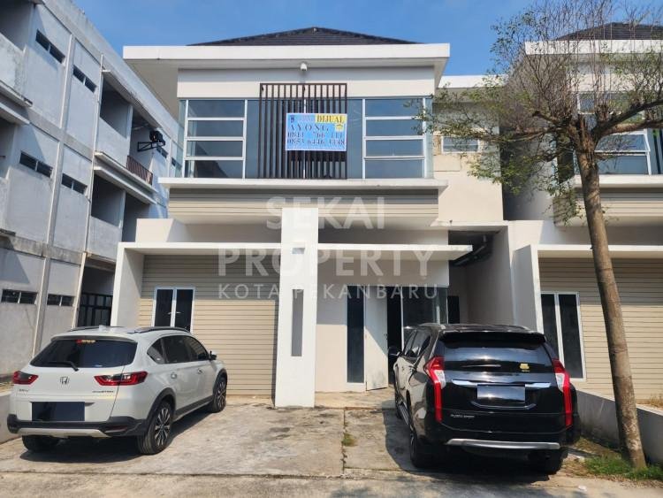 DIJUAL RUMAH CLUSTER 2LT KONDISI BARU LOKASI JL. ARIFIN AHMAD - PEKANBARU