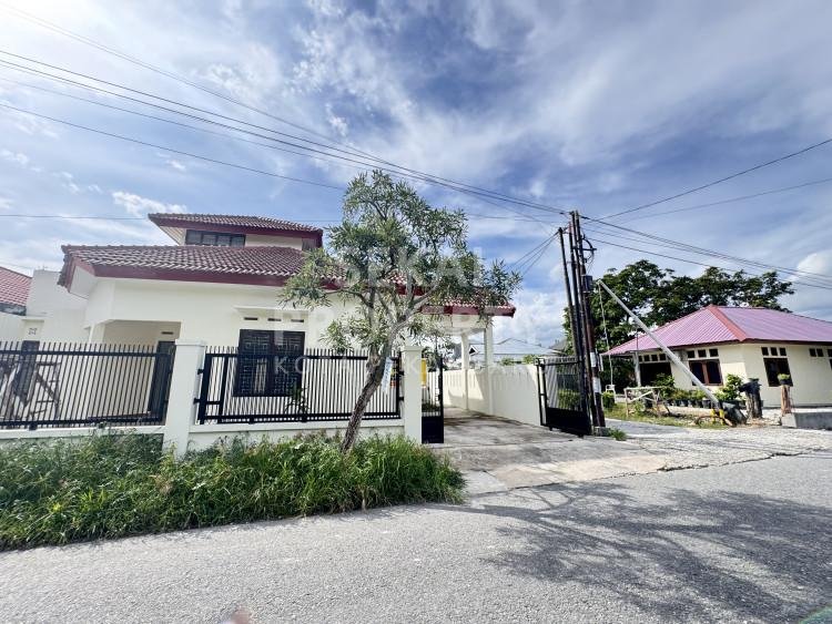 DIJUAL RUMAH SiAP HUNI JL.MELUR PANAM