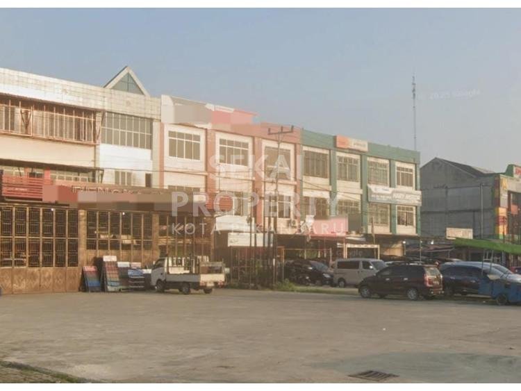 Dijual Ruko 3 Lantai di Jl. Soekarno Hatta