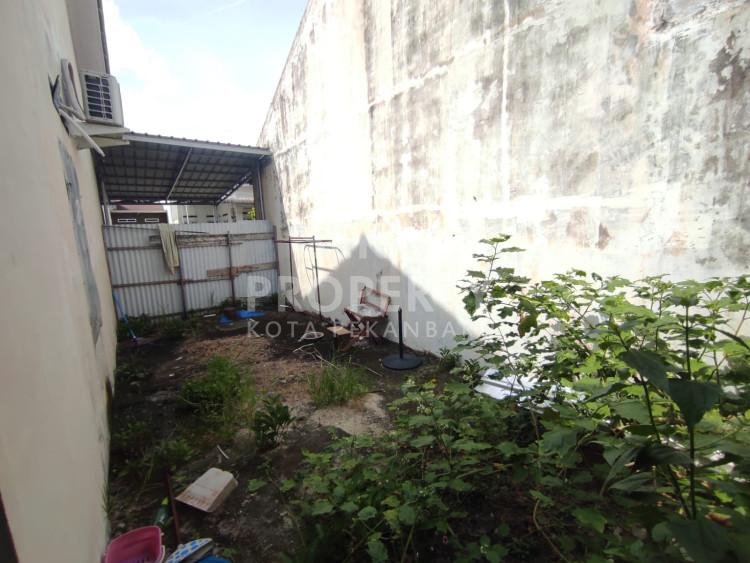 Lihat semua foto