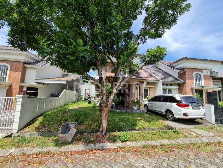 Dijual rumah di Jl. Bukit Barisan - Pekanbaru