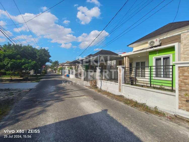 DIJUAL RUMAH LOKASI JL SINGGALANG