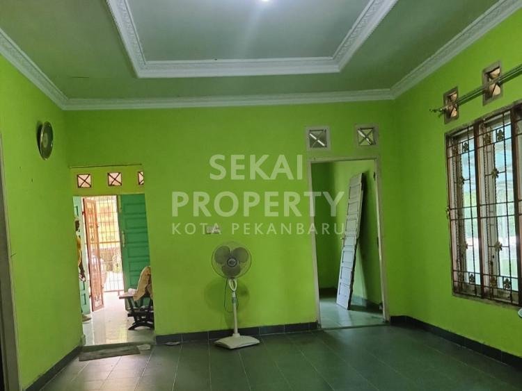 DIJUAL TANAH KEBUN SAWIT SIAP PANEN + BANGUNAN SIAP HUNI DI OKURA