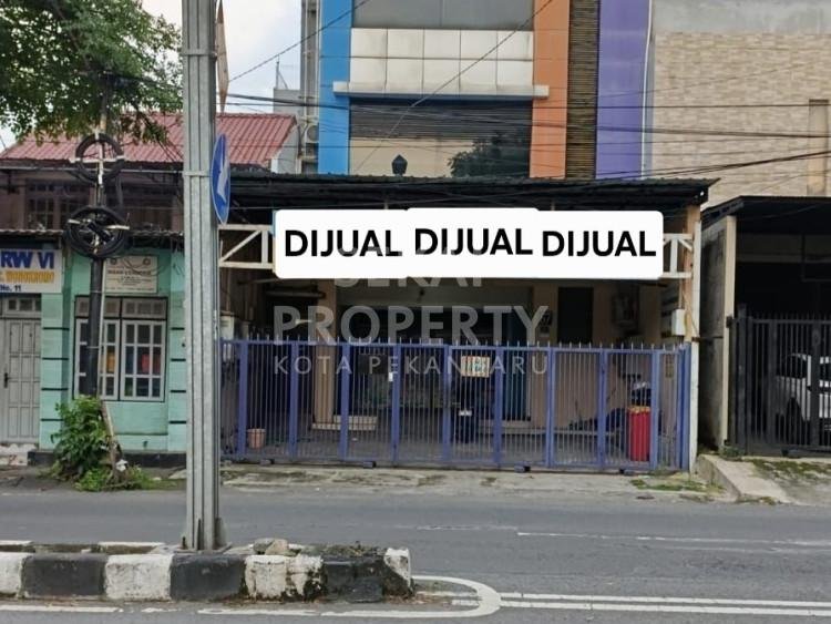 DIJUAL HOME STAY / KOST  3LT JL.KUTAI - SURABAYA
