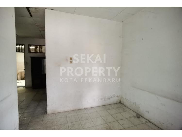 Lihat semua foto