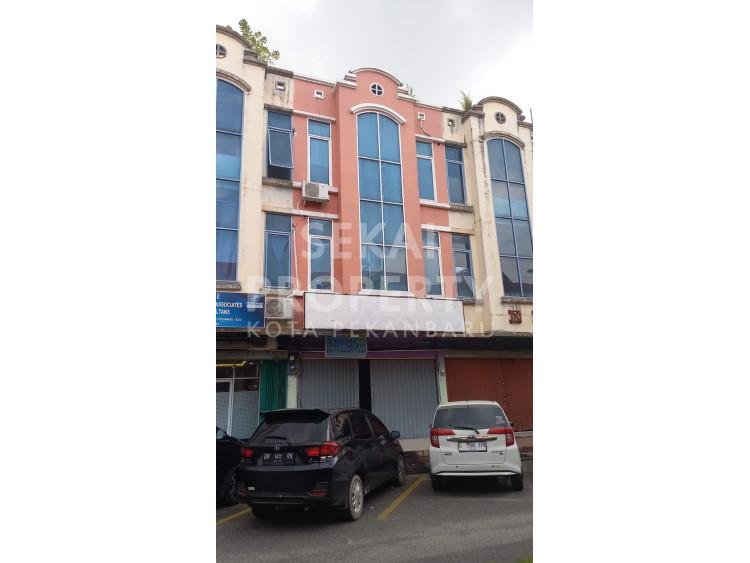 Dijual Ruko 4lt di Jl. Soekarno Hatta / Komplek Mal SKA - Pekanbaru