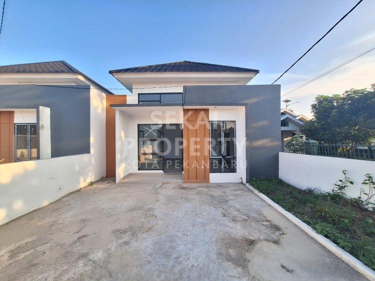 DIJUAL RUMAH BARU LOKASI JL.BAKTI SIGUNGGUNG-PEKANBARU