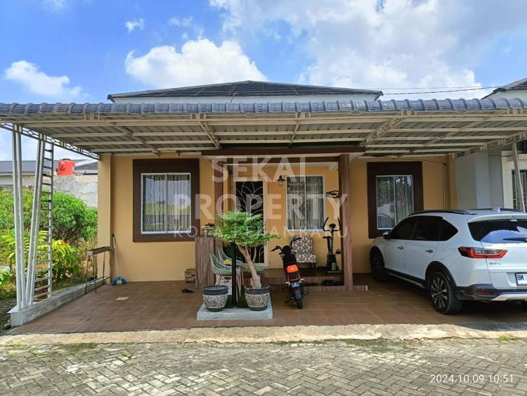 Dijual rumah siap huni lokasi jl. Arengka 1 - Pekanbaru