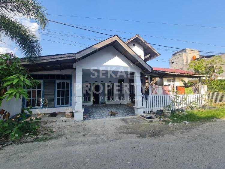Dijual 1 unit rumah bulatan lokasi Sigunggung tengah kota Pekanbaru