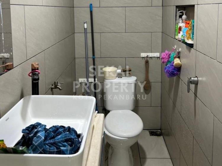Lihat semua foto