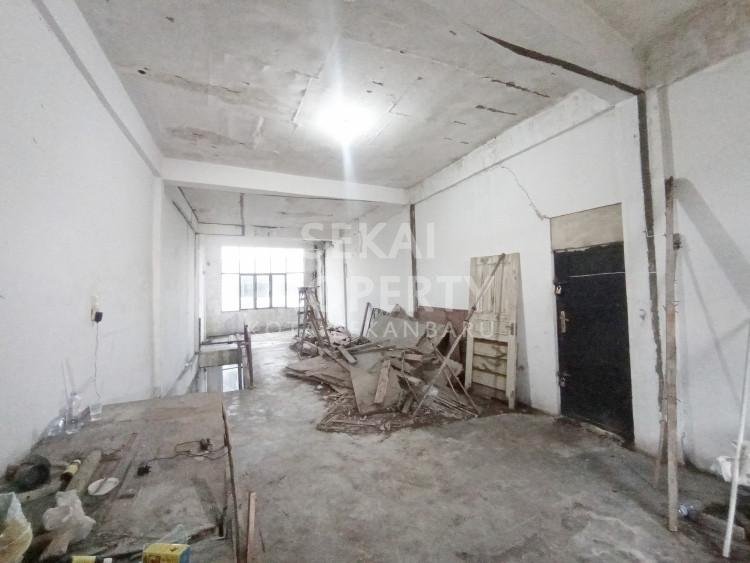 Dijual Ruko Gandeng 3 unit 3lt / disewa Ruko Gandeng 3 unit 1lt, tepi jalan besar JL.Teuku Umar / JL.Sudirman - Pekanbaru