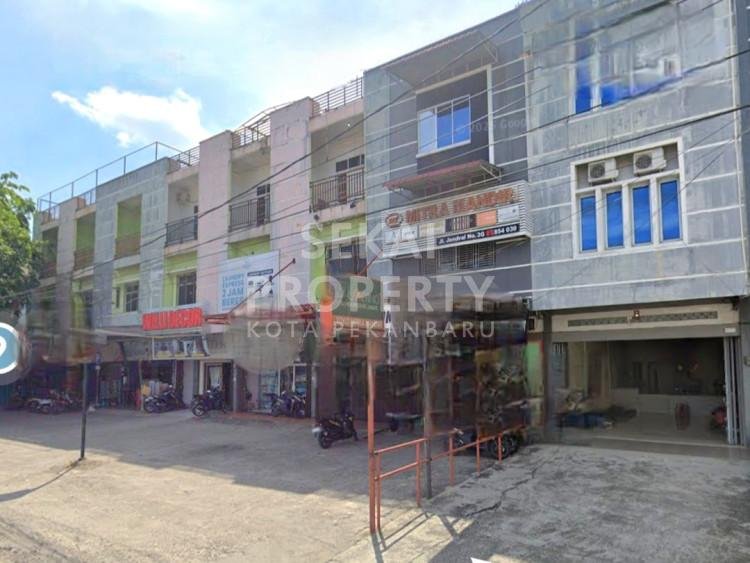 DIJUAL RUKO SIAP PAKAI 3 LANTAI LOKASI JL.JENDRAL - PEKANBARU