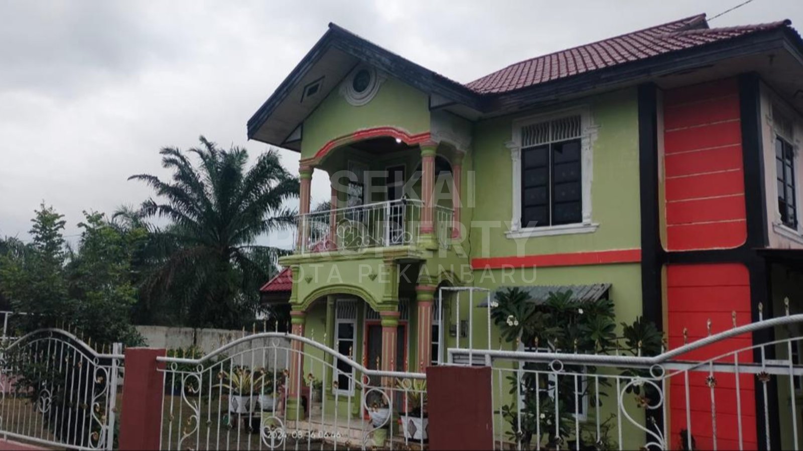 Disewa Rumah Bulatan Besar 2 Lantai Dekat Jl. Hangtuah- Duri