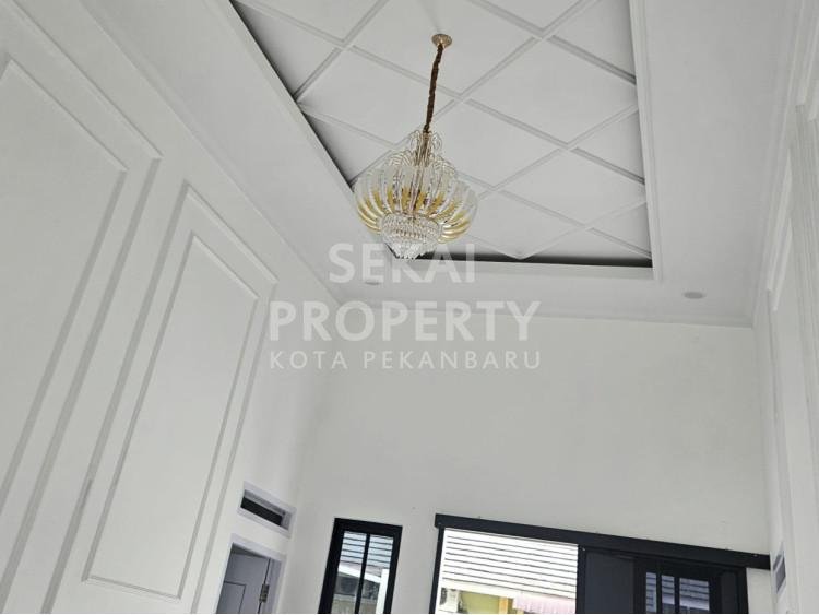 DIJUAL RUMAH CANTIK Type 80/147  LOKASI STRATEGIS  DEKAT JL. KARTAMA PEKANBARU