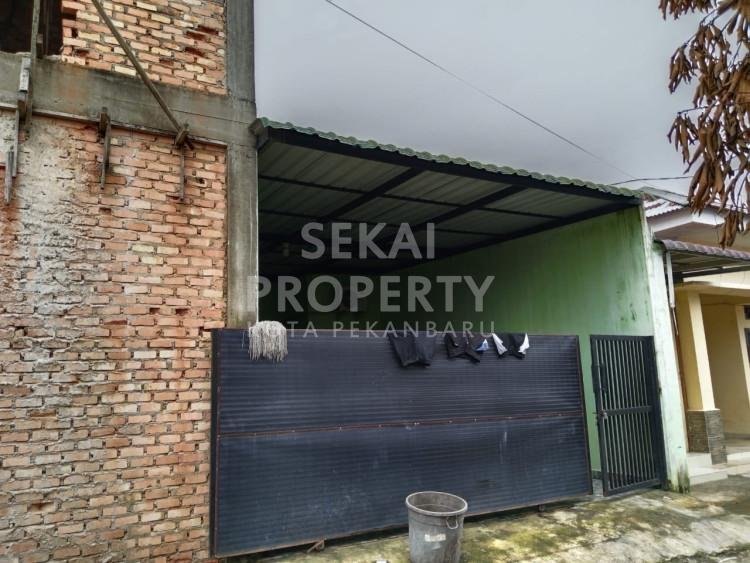 DIJUAL KOS KOSAN 2 LT  JL.SUKA KARYA