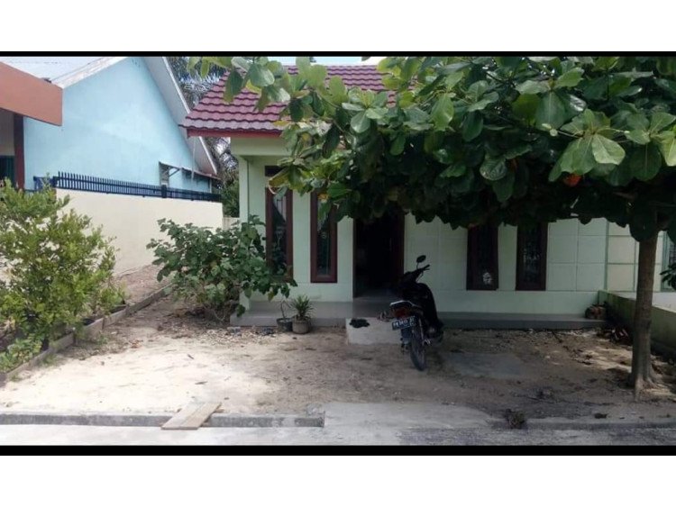 DI JUAL RUMAH DI SIMPANG BARU TAMPAN PEKANBARU