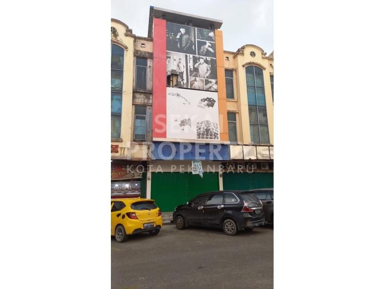 DIJUAL RUKO 3 LANTAI DI JL SOEKARNO HATTA KOMPLEK SKA