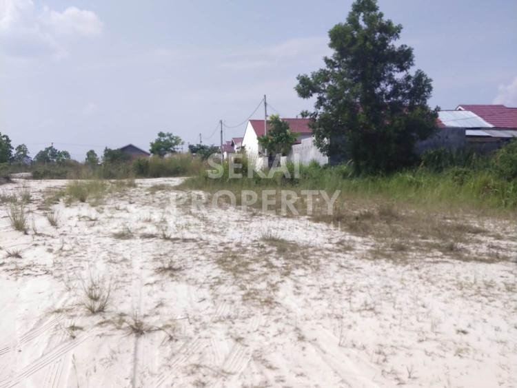 DIJUAL SEBIDANG TANAH LOKASI KARYA INDAH / KAMPAR