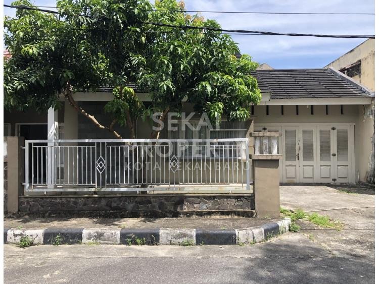 DIJUAL Rumah di Jl. Amir Hamzah - Pekanbaru