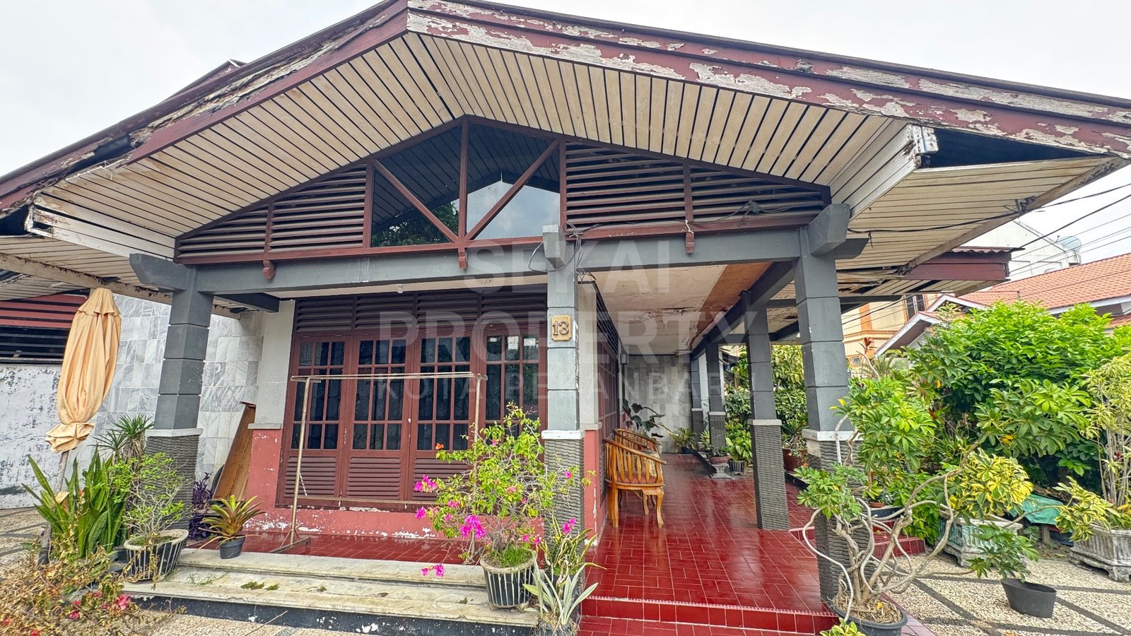 Dijual Rumah Bulatan 2 Lt Jl .dwikora