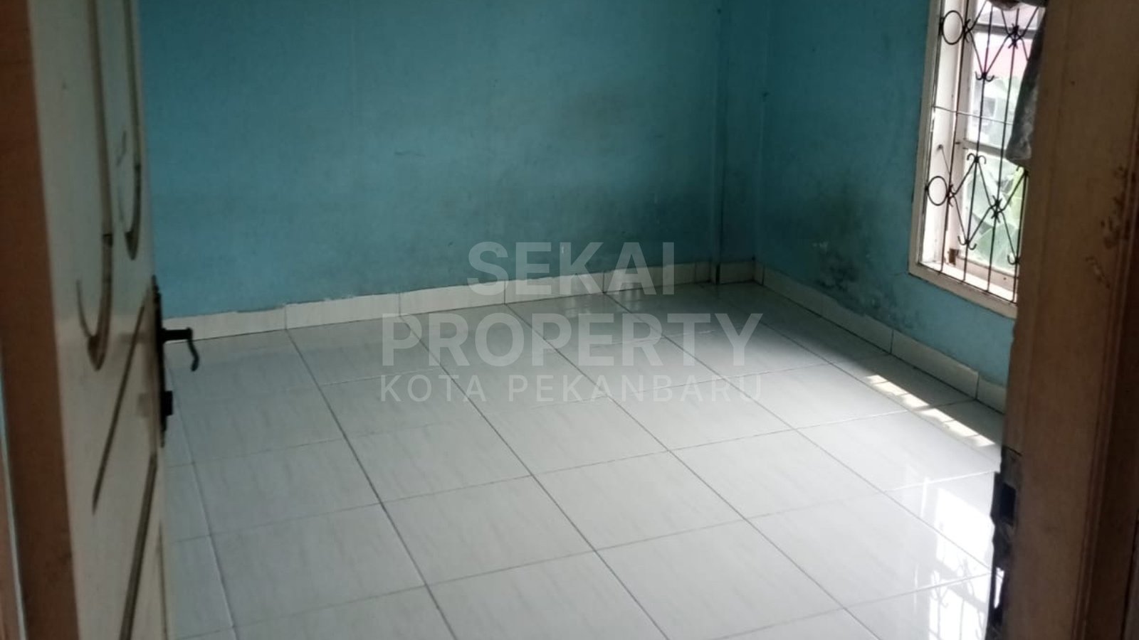 Lihat semua foto