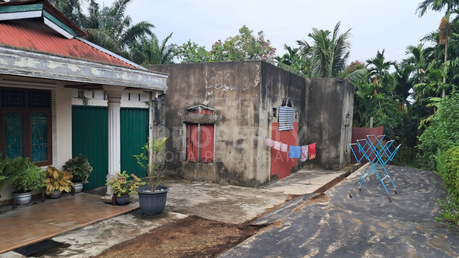 Dijual Tanah Bonus Bangunan 2 Unit Lokasi Perawang - Riau